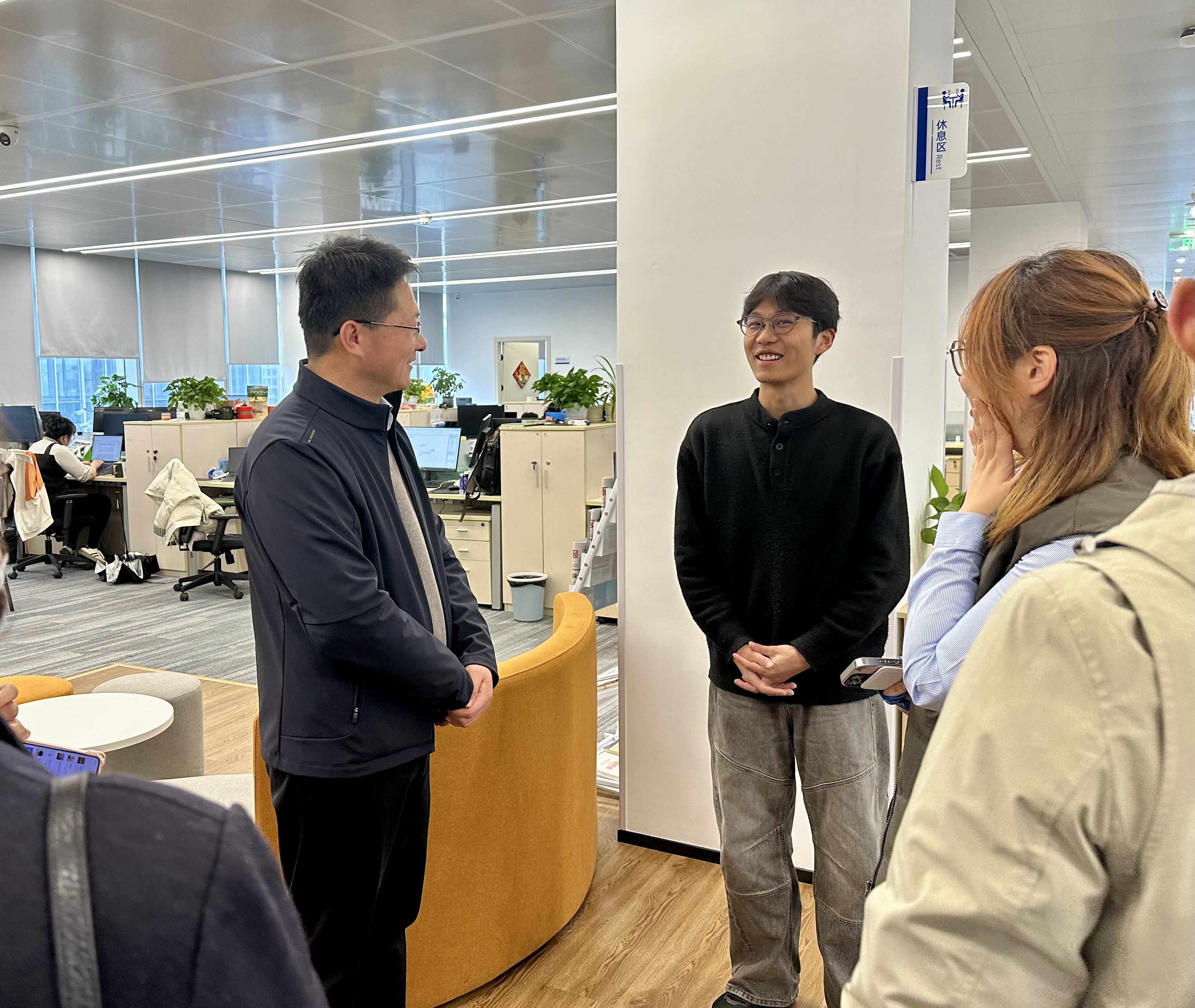 朱克勇率队赴企走访,全力拓岗促就业
