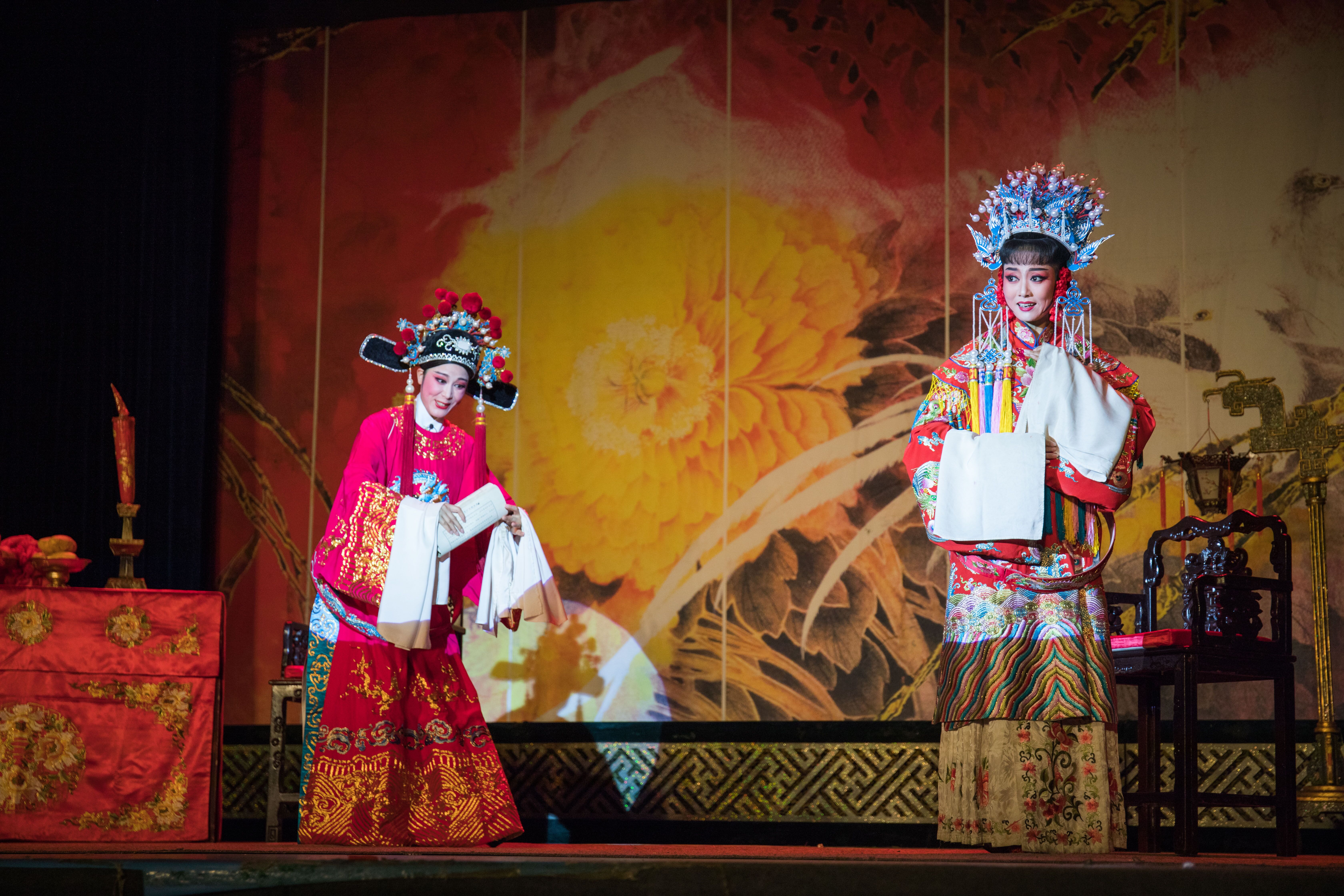 2017年高雅艺术进校园——再芬黄梅艺术剧院走进我校